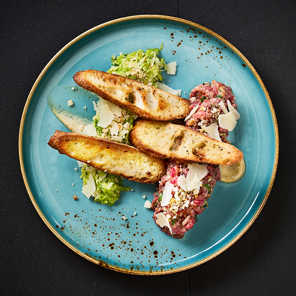 TARTARE DE BOEUF FAÇON CÉSAR